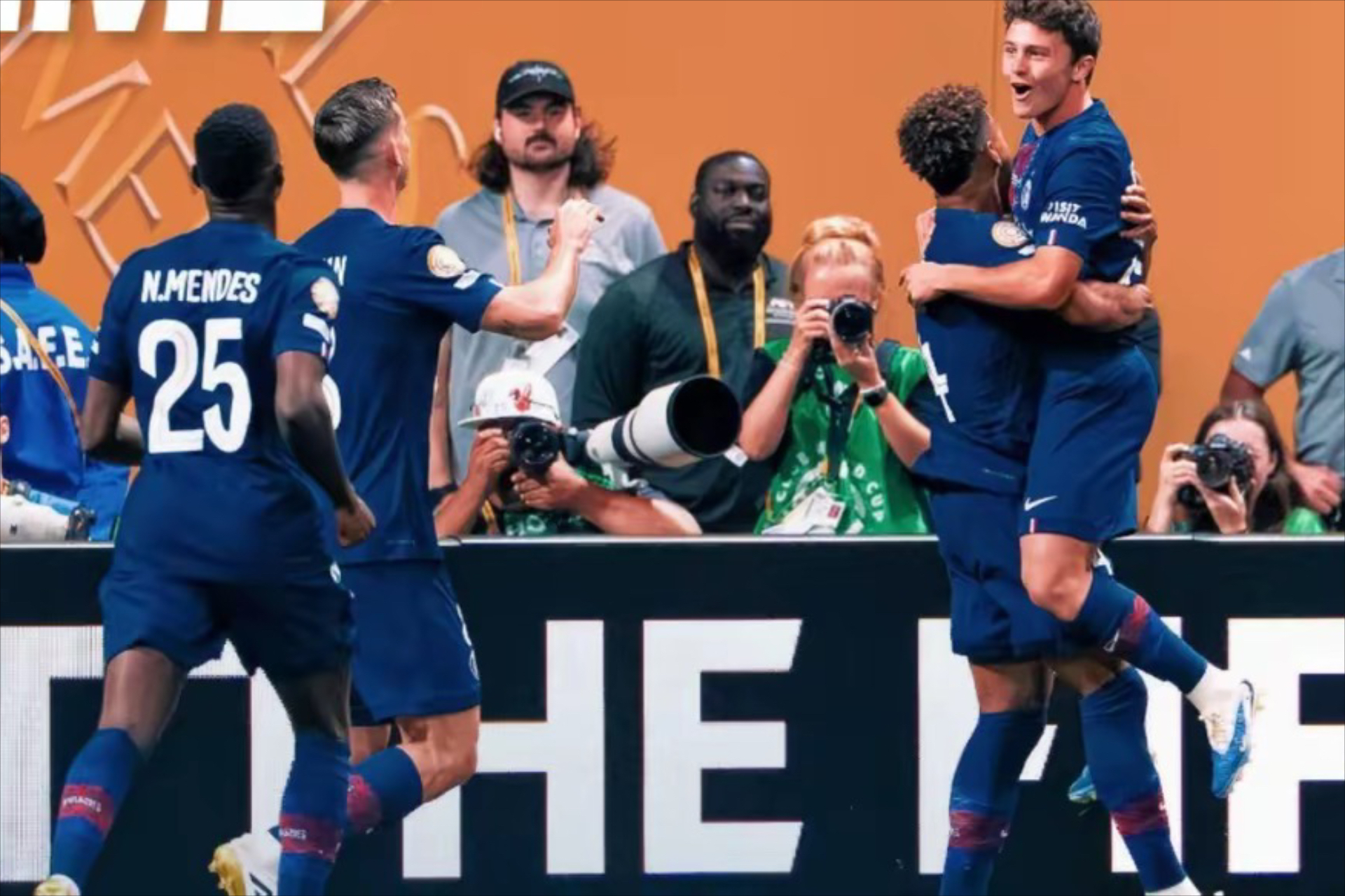 乐鱼app转折点！皇家社会外线爆发，葡超今晚攻防权衡，震撼外界，球队文化再被提及的简单介绍